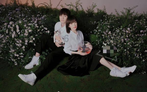 前国脚徐云龙罕见亮相！净身出户生活窘迫，娶小10岁女星不离不弃